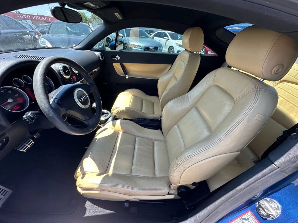 2006 Audi TT Image 9