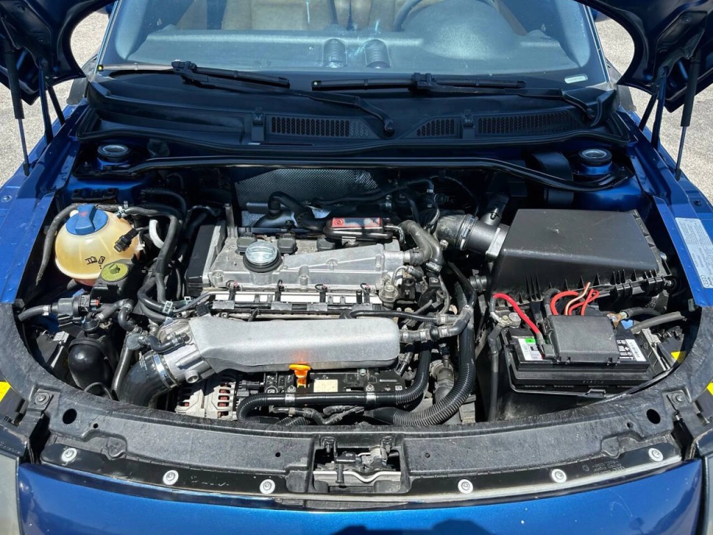 2006 Audi TT Image 13
