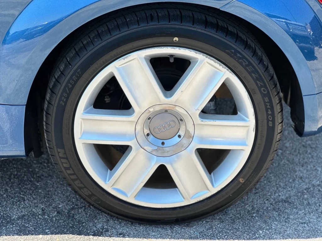 2006 Audi TT Image 16