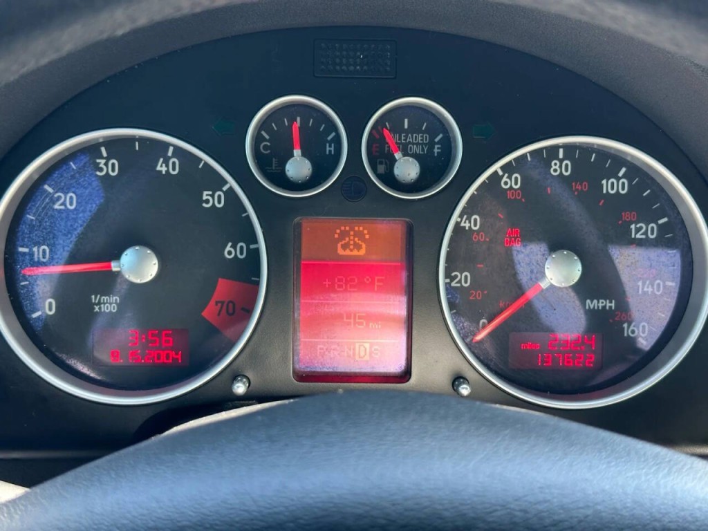 2006 Audi TT Image 18