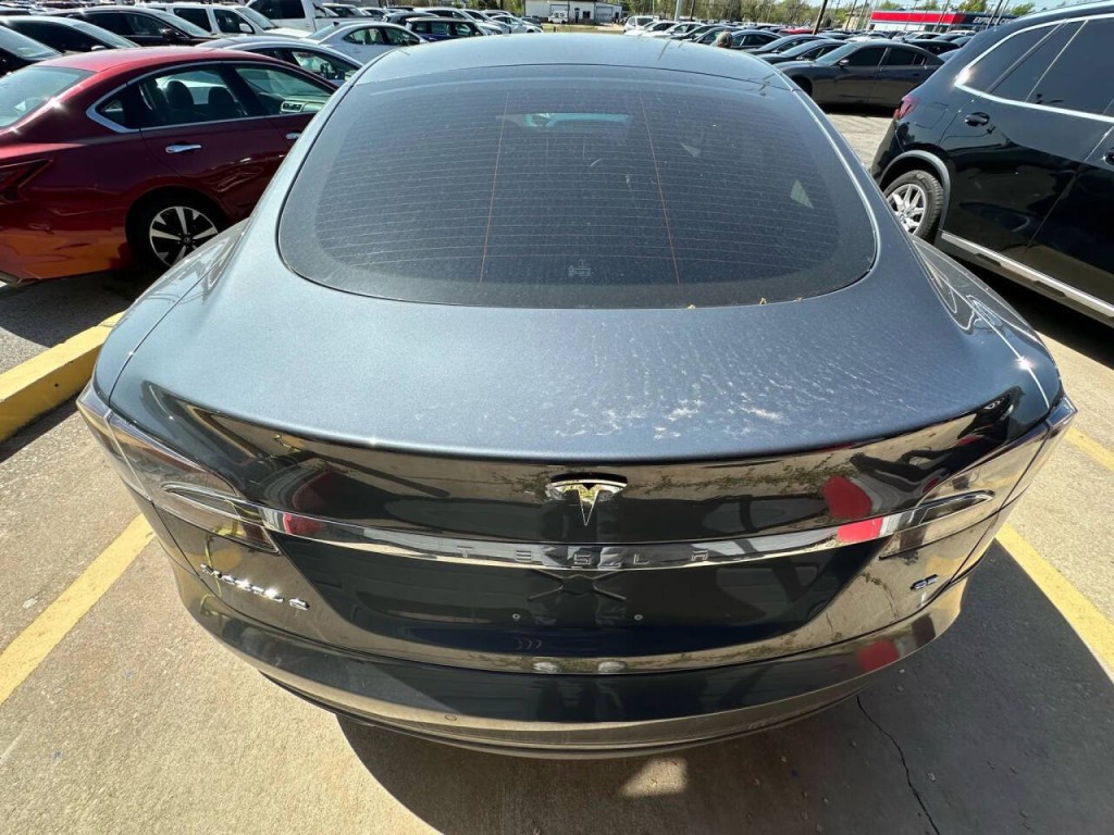 2014 Tesla Model S Image 7