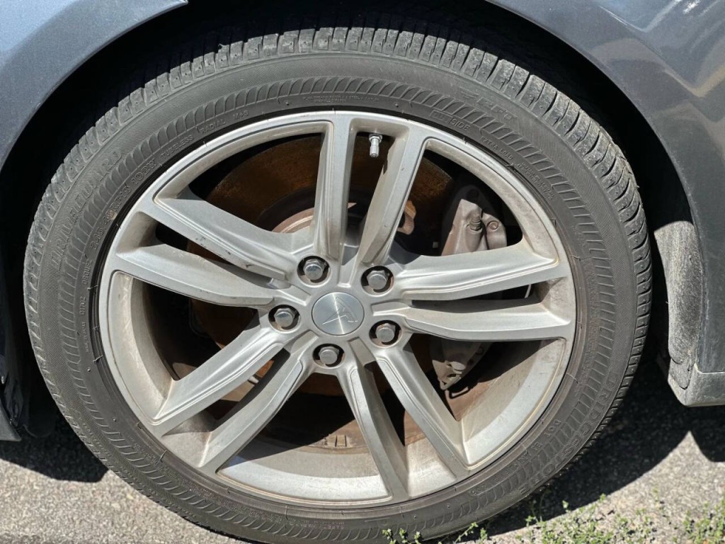 2014 Tesla Model S Image 21