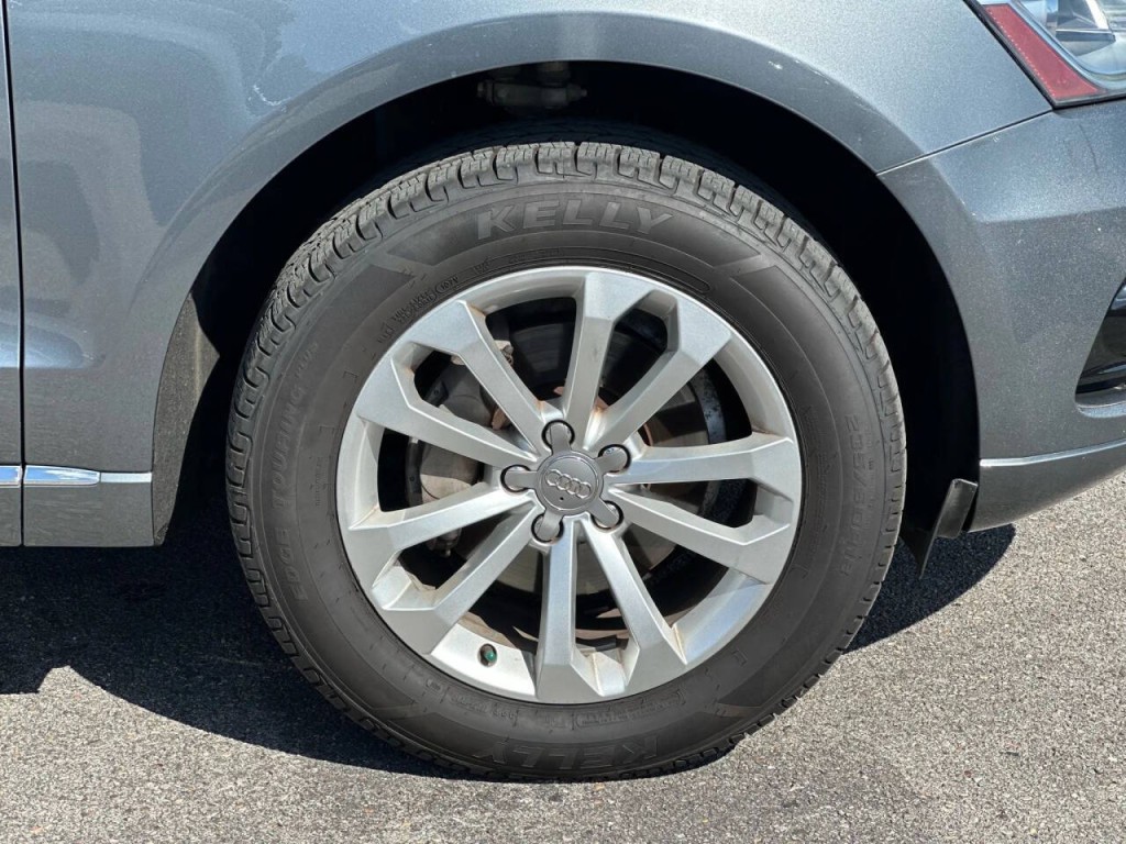 2013 Audi Q5 Image 26
