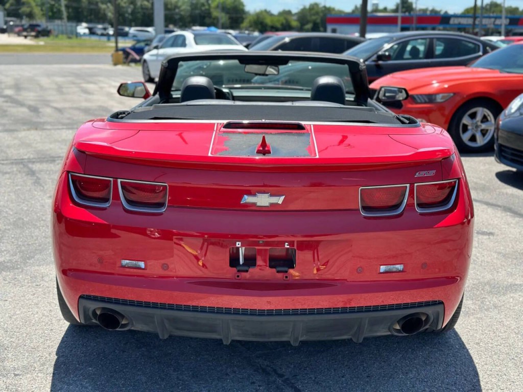 2012 Chevrolet Camaro Image 11