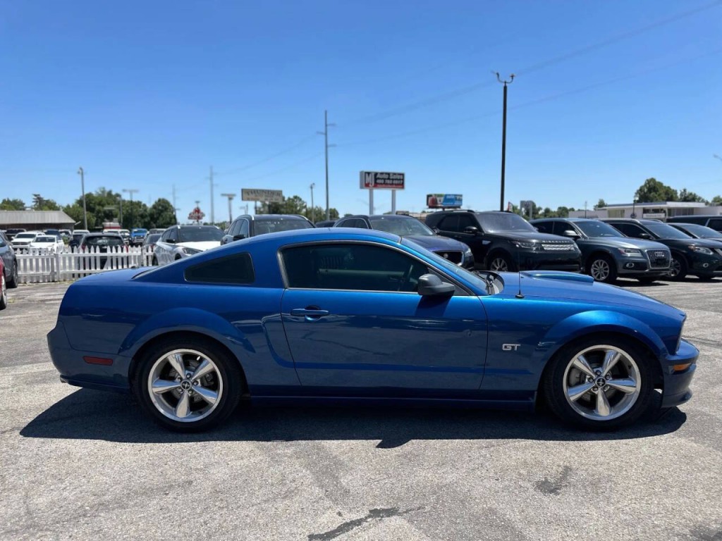 2007 Ford Mustang Image 4