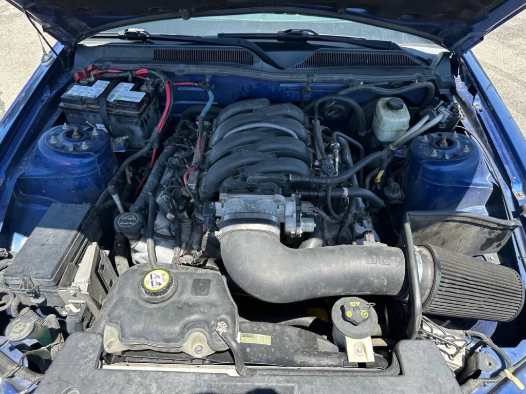 2007 Ford Mustang Image 13