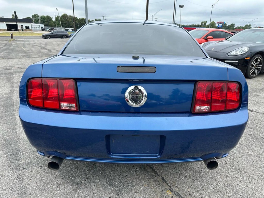 2007 Ford Mustang Image 28