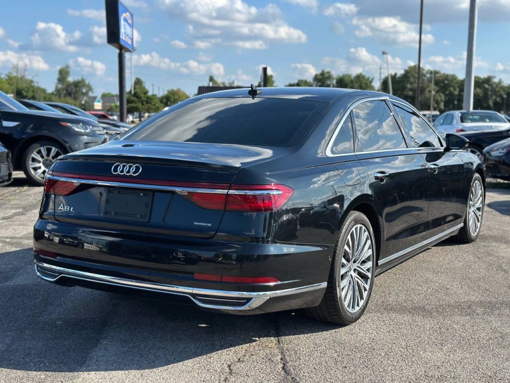 2019 Audi A8 Image 8