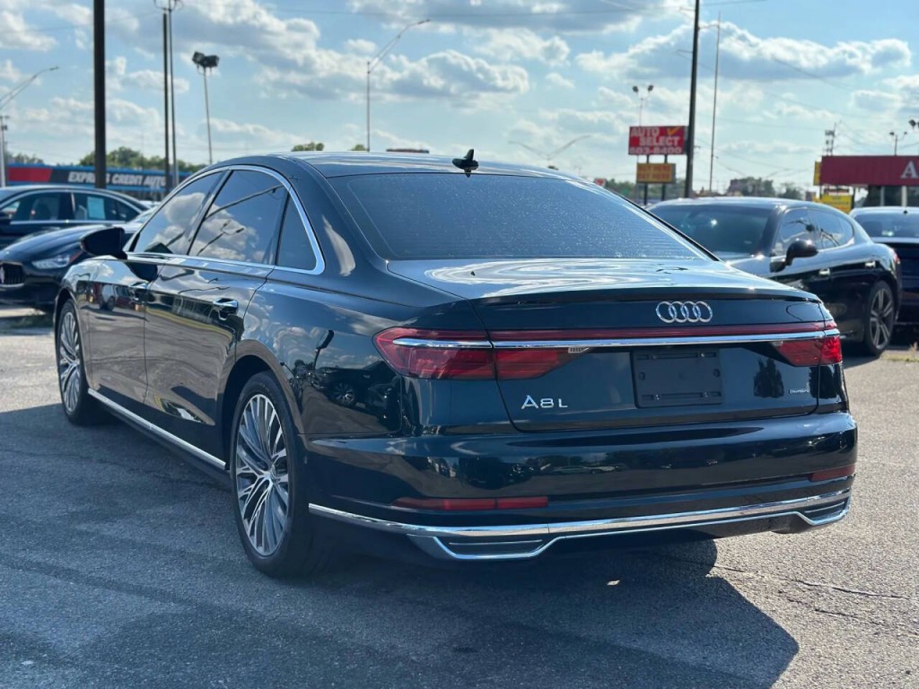 2019 Audi A8 Image 10
