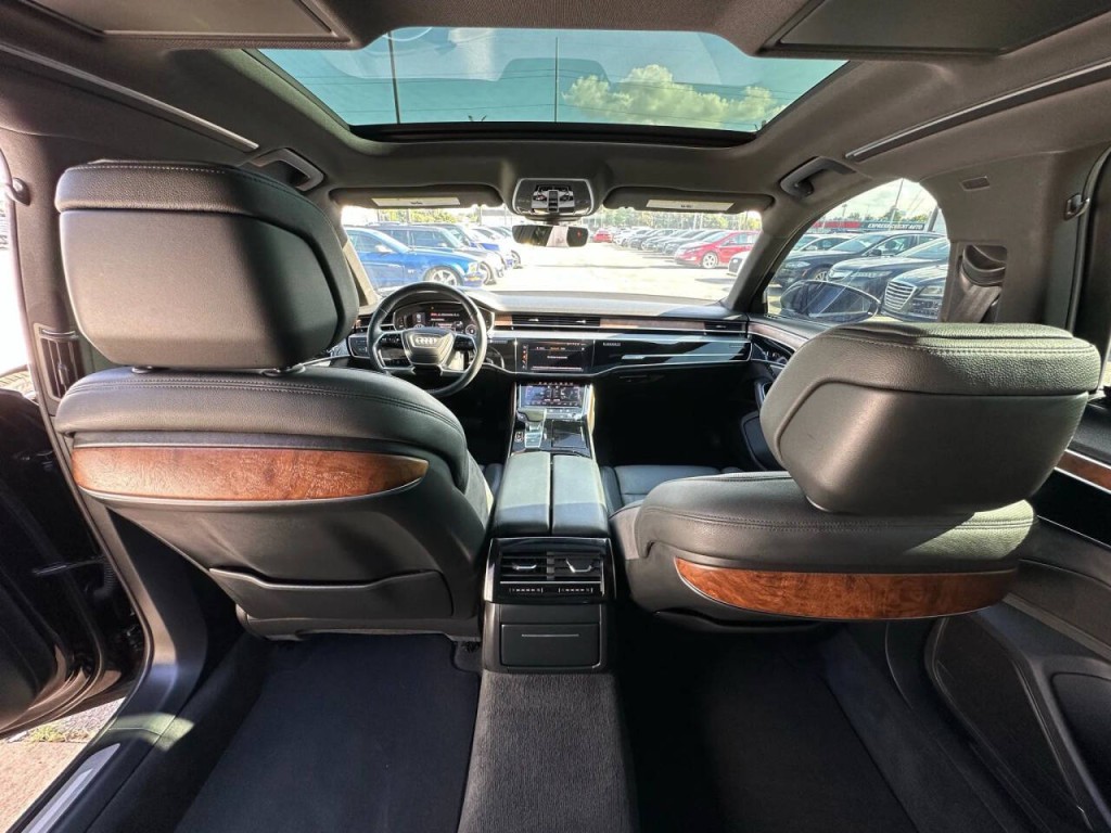 2019 Audi A8 Image 17