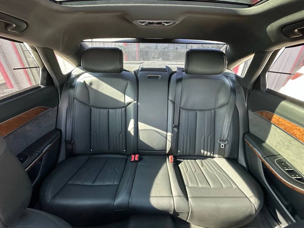 2019 Audi A8 Image 18
