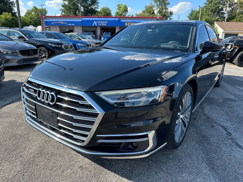 2019 Audi A8 Image 30