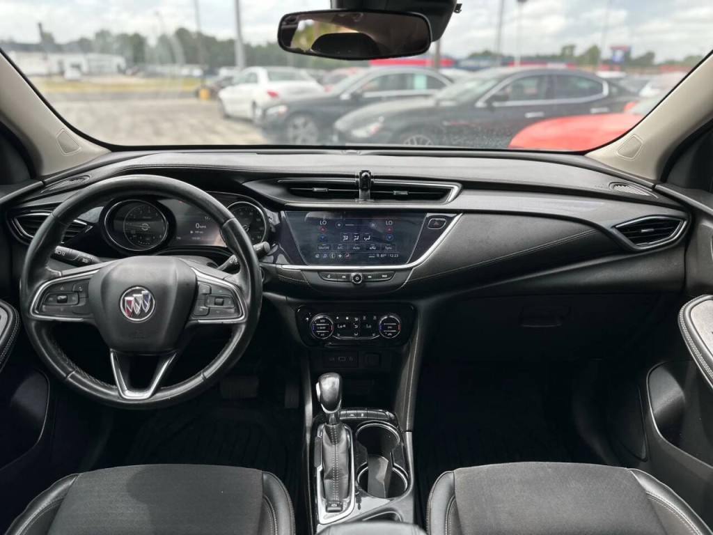 2021 Buick Enclave Image 12