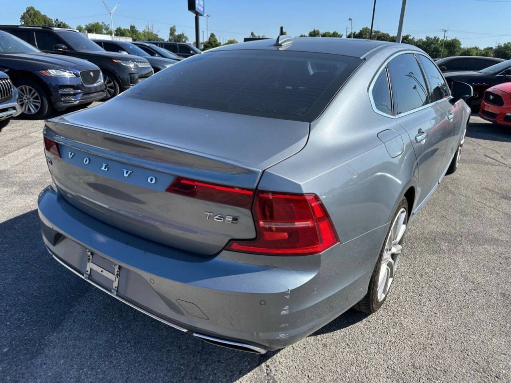 2018 Volvo S90 Image 22