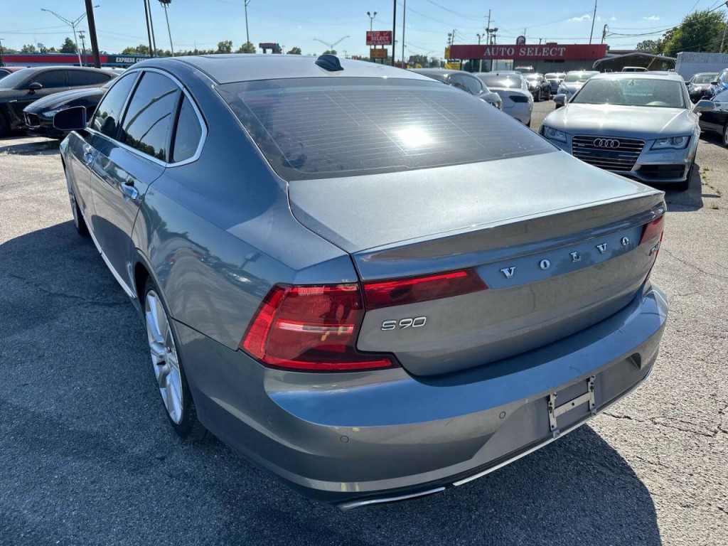 2018 Volvo S90 Image 24