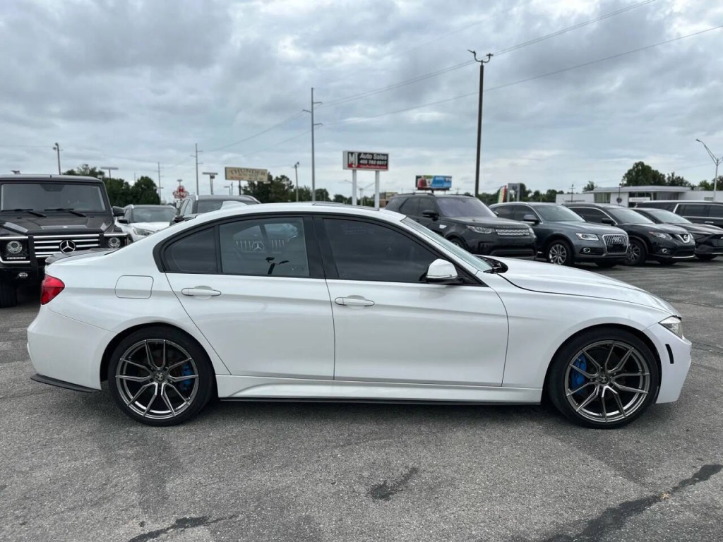 2018 BMW 3 Series Image 5