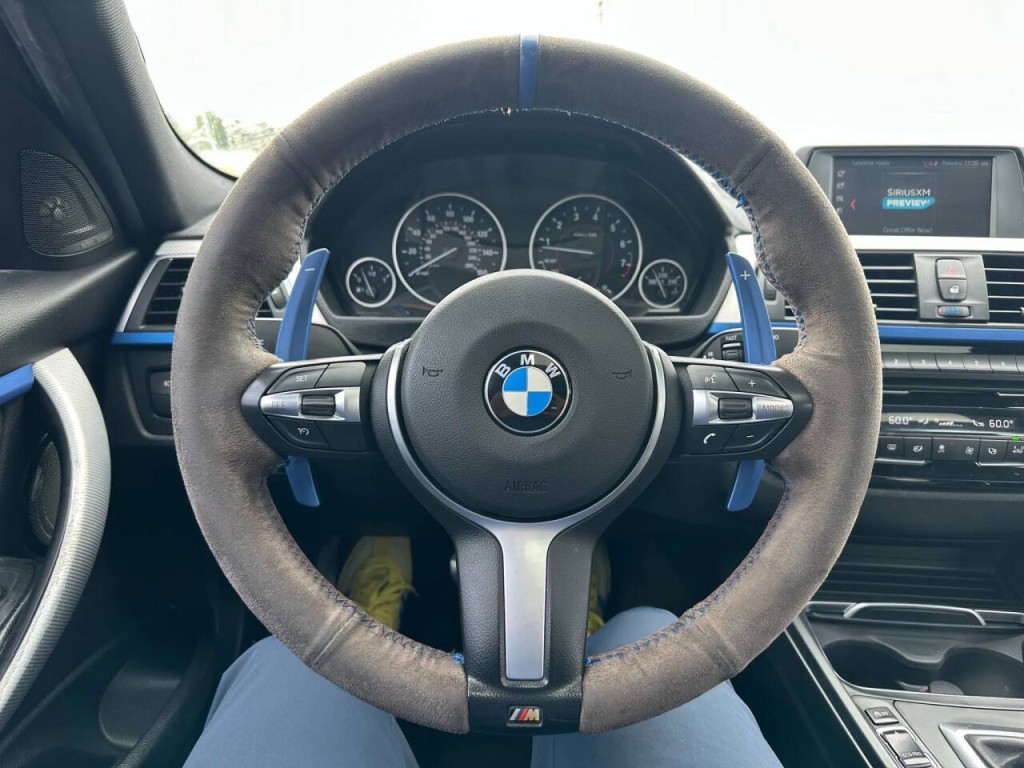 2018 BMW 3 Series Image 37