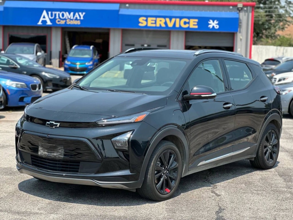 2023 Chevrolet Bolt EUV Image 1
