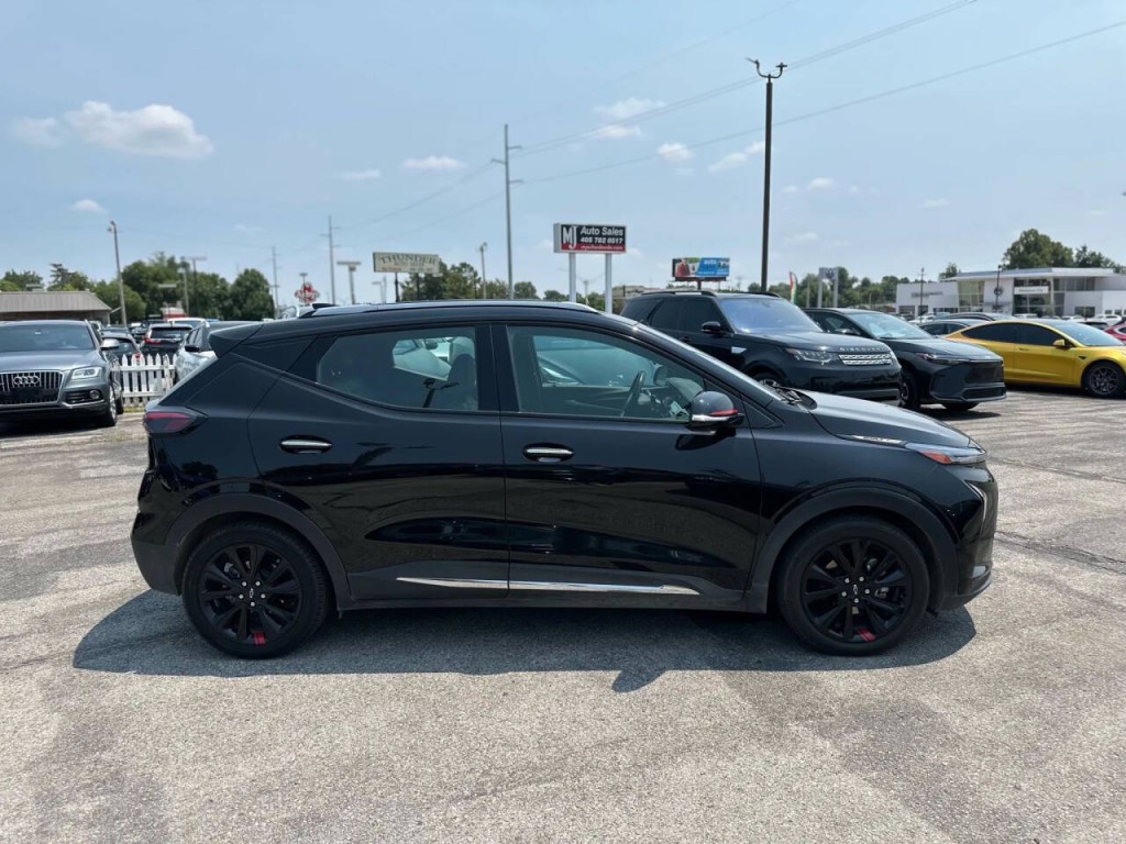 2023 Chevrolet Bolt EUV Image 5