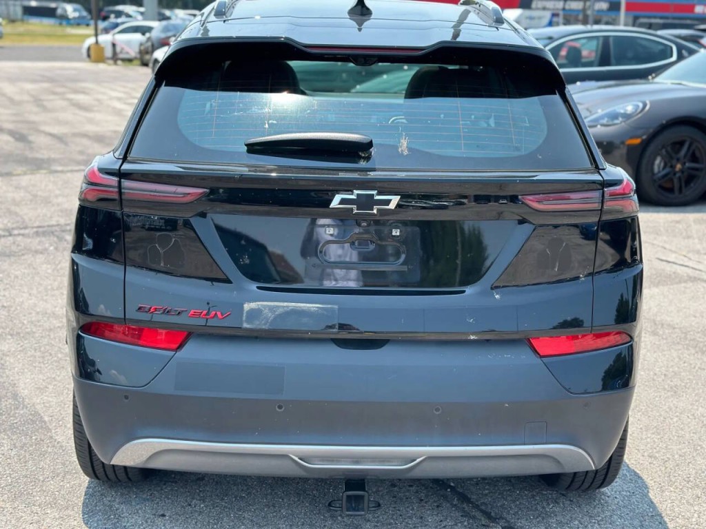 2023 Chevrolet Bolt EUV Image 7