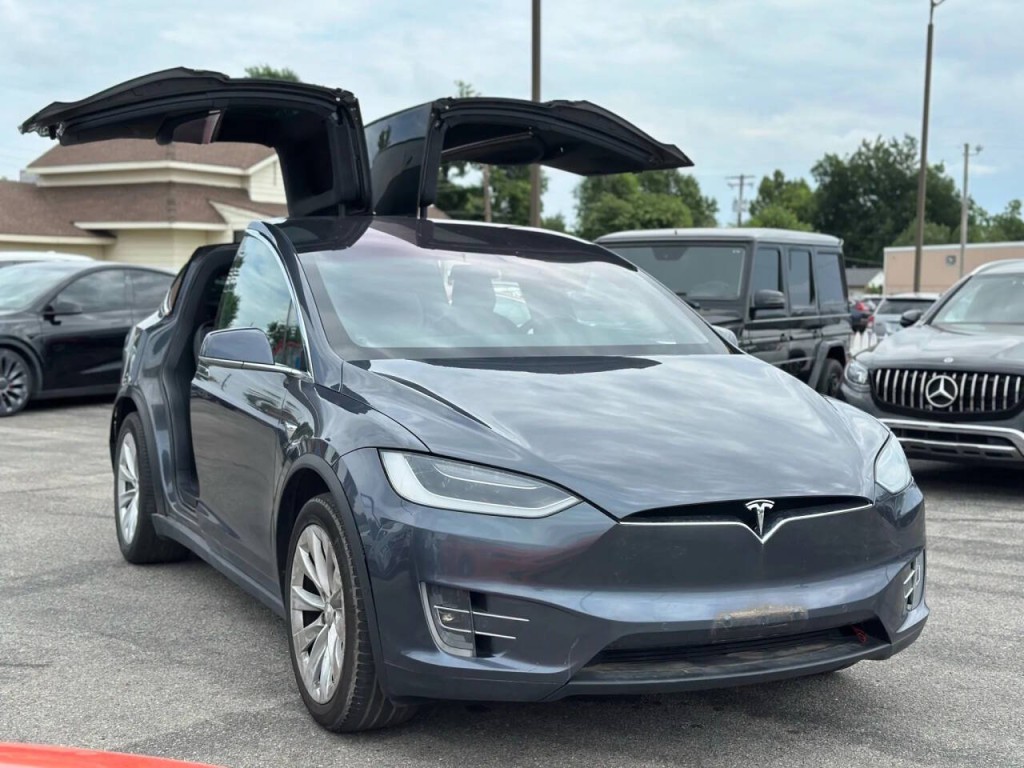 2018 Tesla Model X Image 4