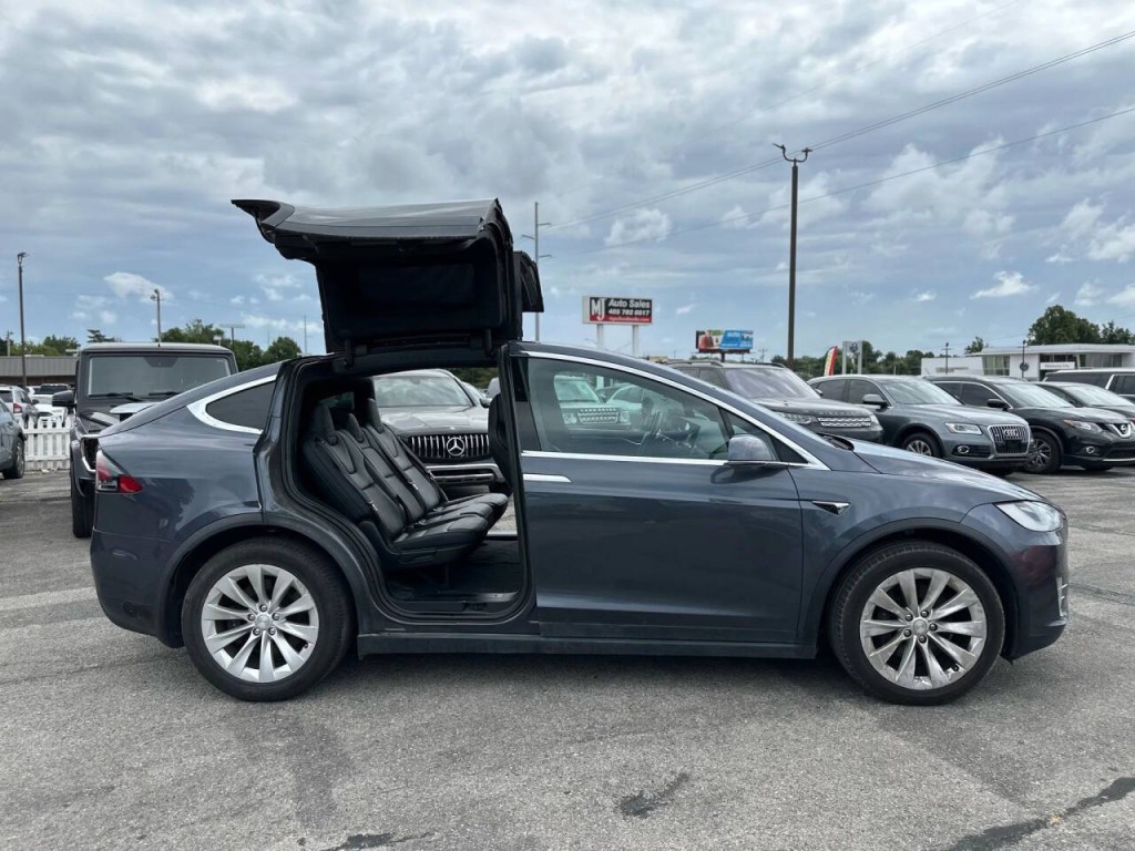 2018 Tesla Model X Image 5