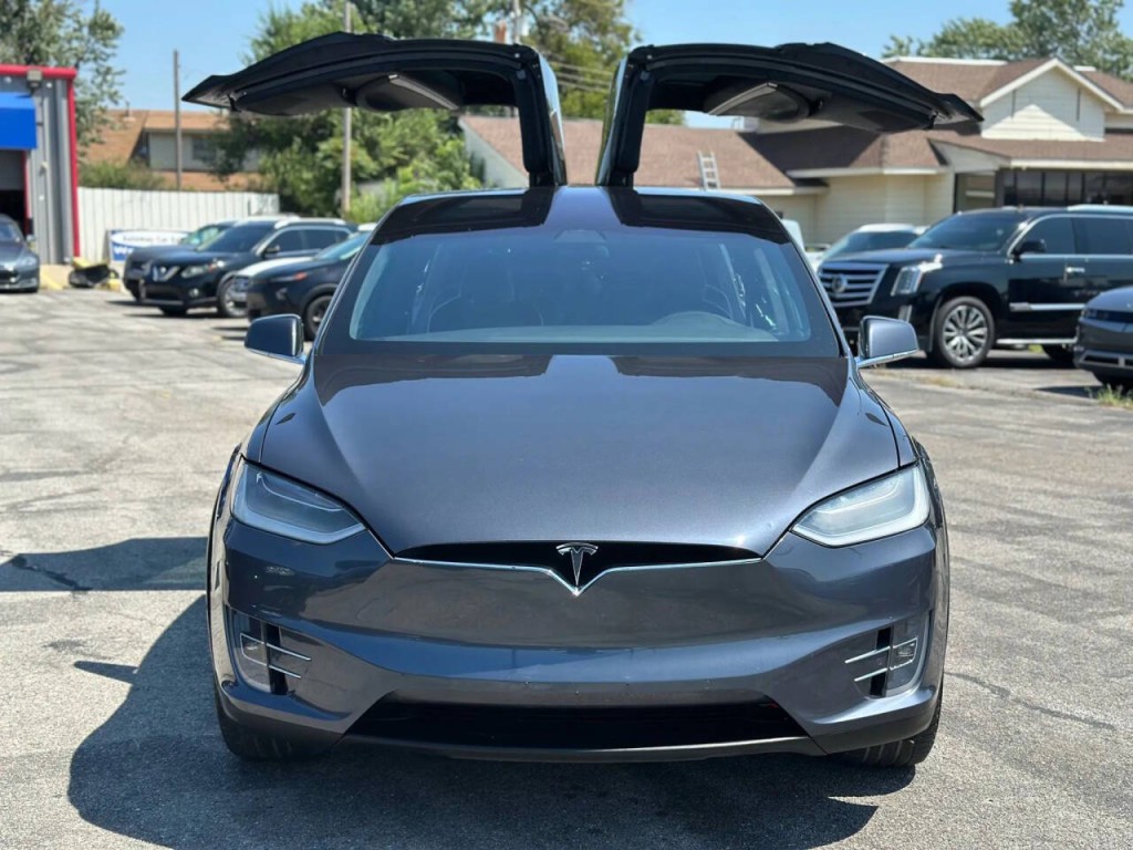 2018 Tesla Model X Image 3