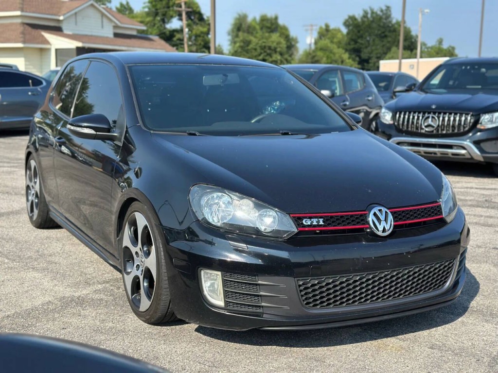 2012 Volkswagen GTI Image 3