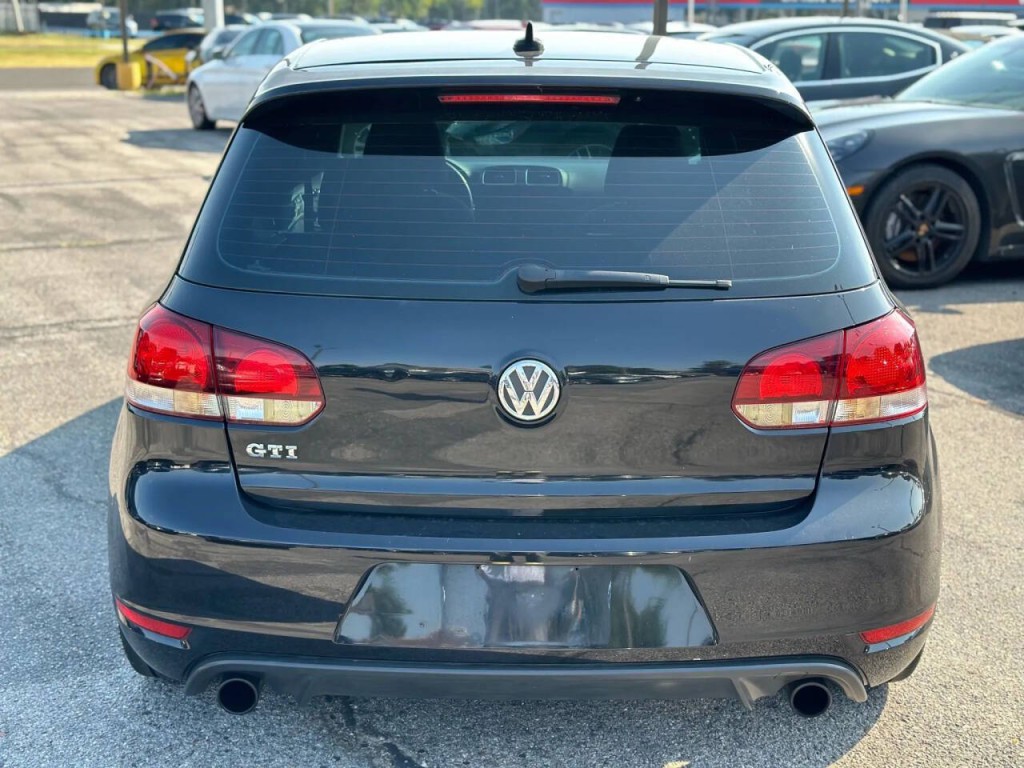 2012 Volkswagen GTI Image 6