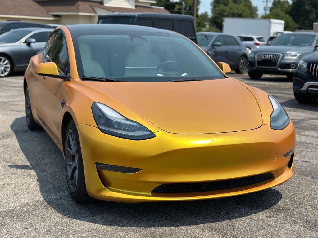 2022 Tesla Model 3 Image 3