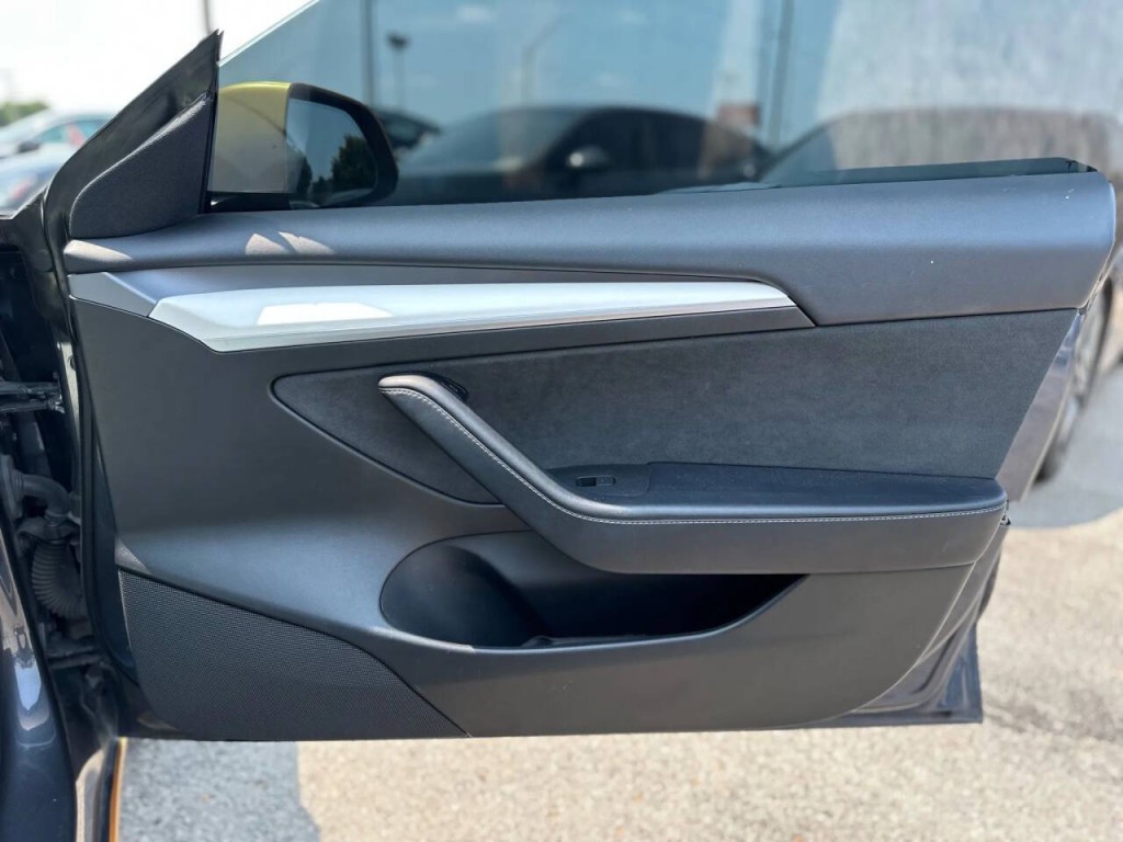 2022 Tesla Model 3 Image 20