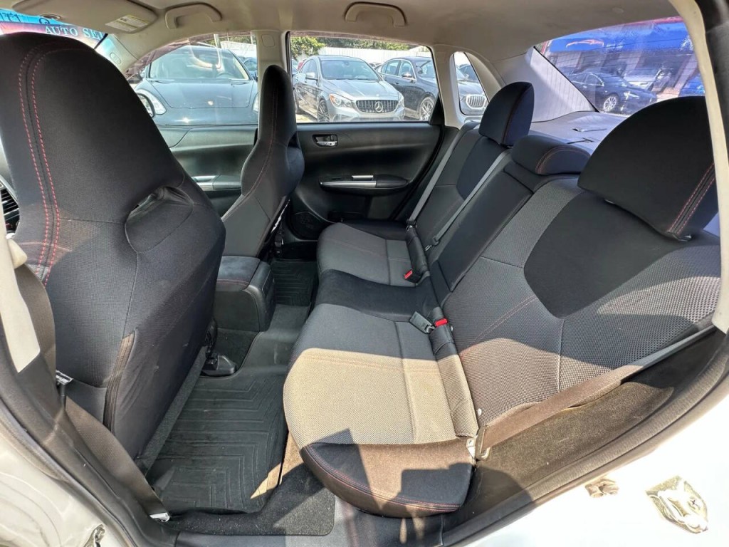 2011 Subaru Impreza Image 16