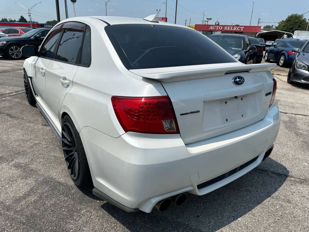 2011 Subaru Impreza Image 32