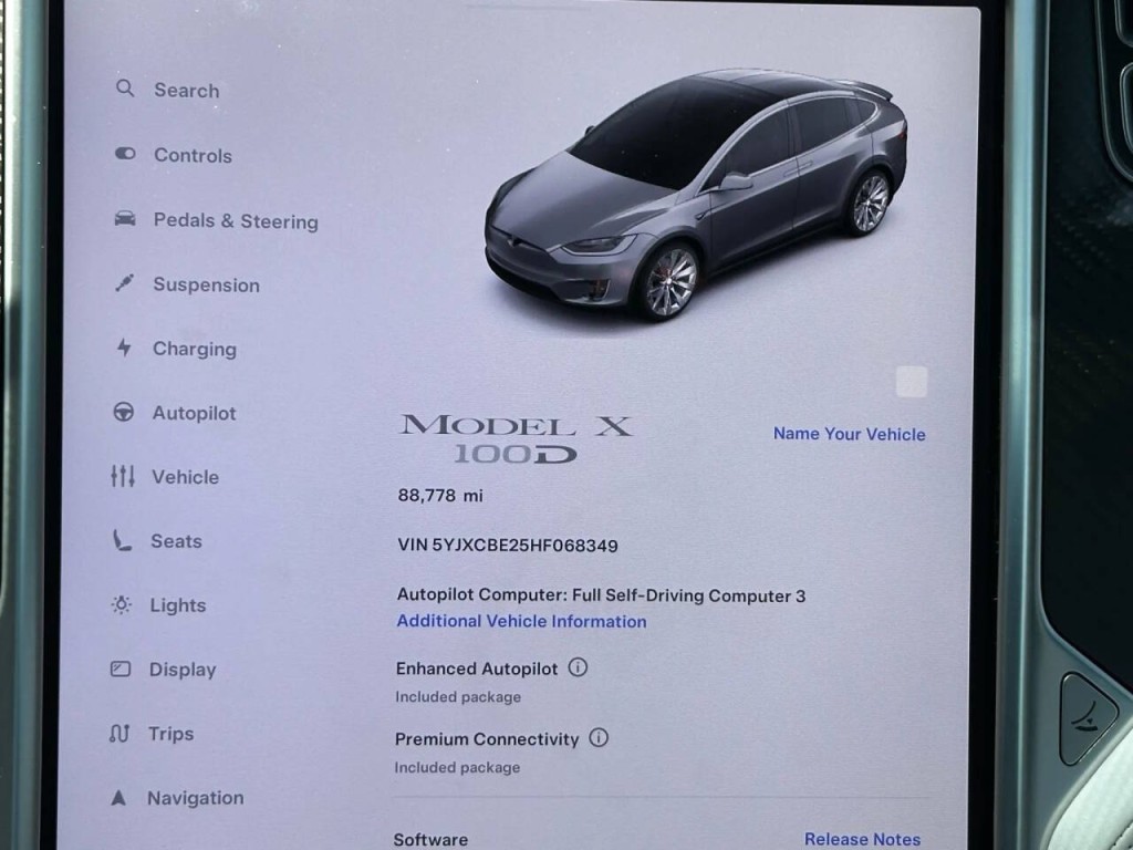 2017 Tesla Model X Image 53