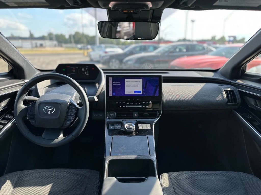 2023 Toyota bZ4X Image 13