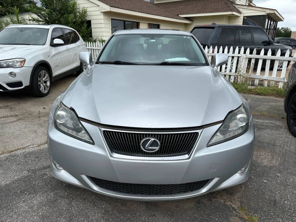 2008 Lexus IS 250 Image 3