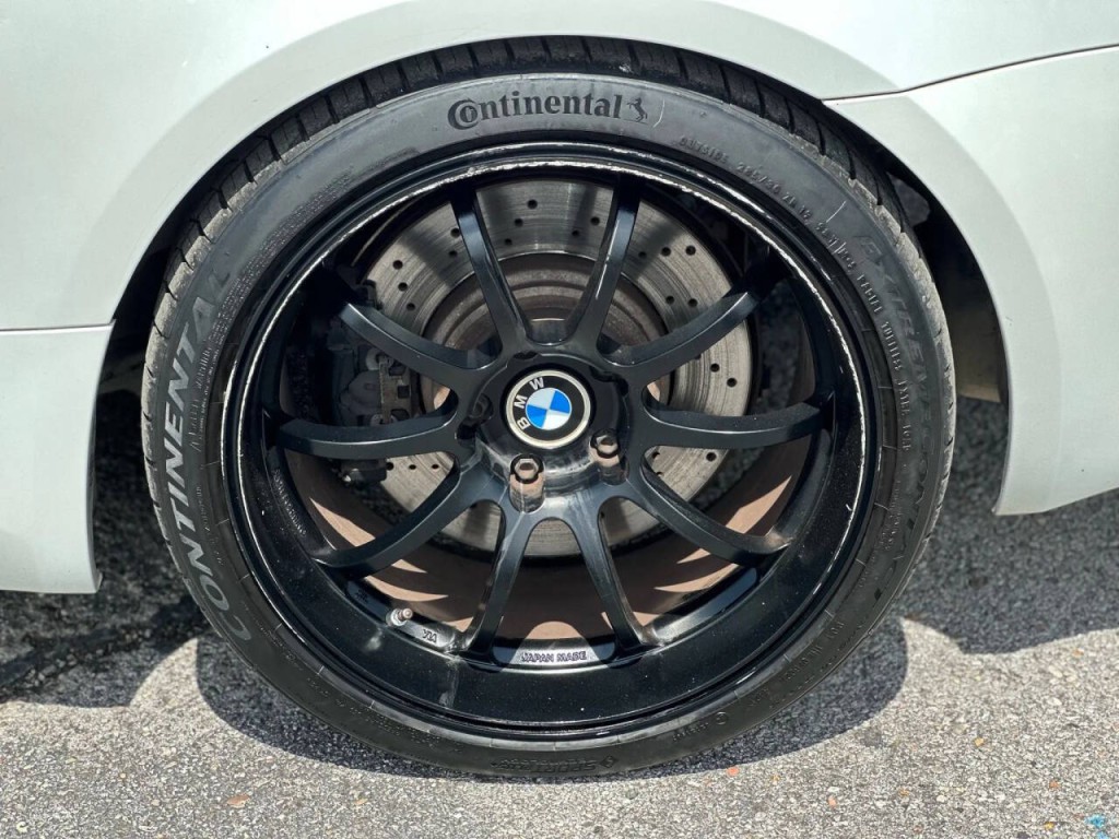 2012 BMW M3 Image 35