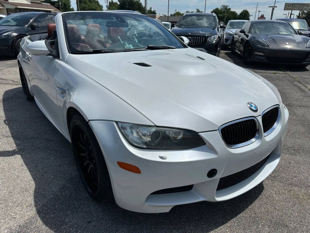 2012 BMW M3 Image 41