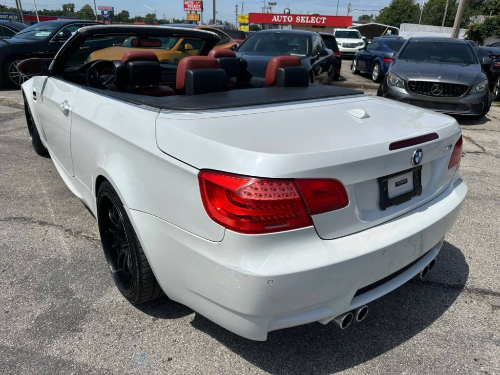 2012 BMW M3 Image 45