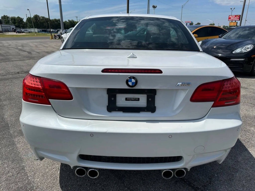2012 BMW M3 Image 52