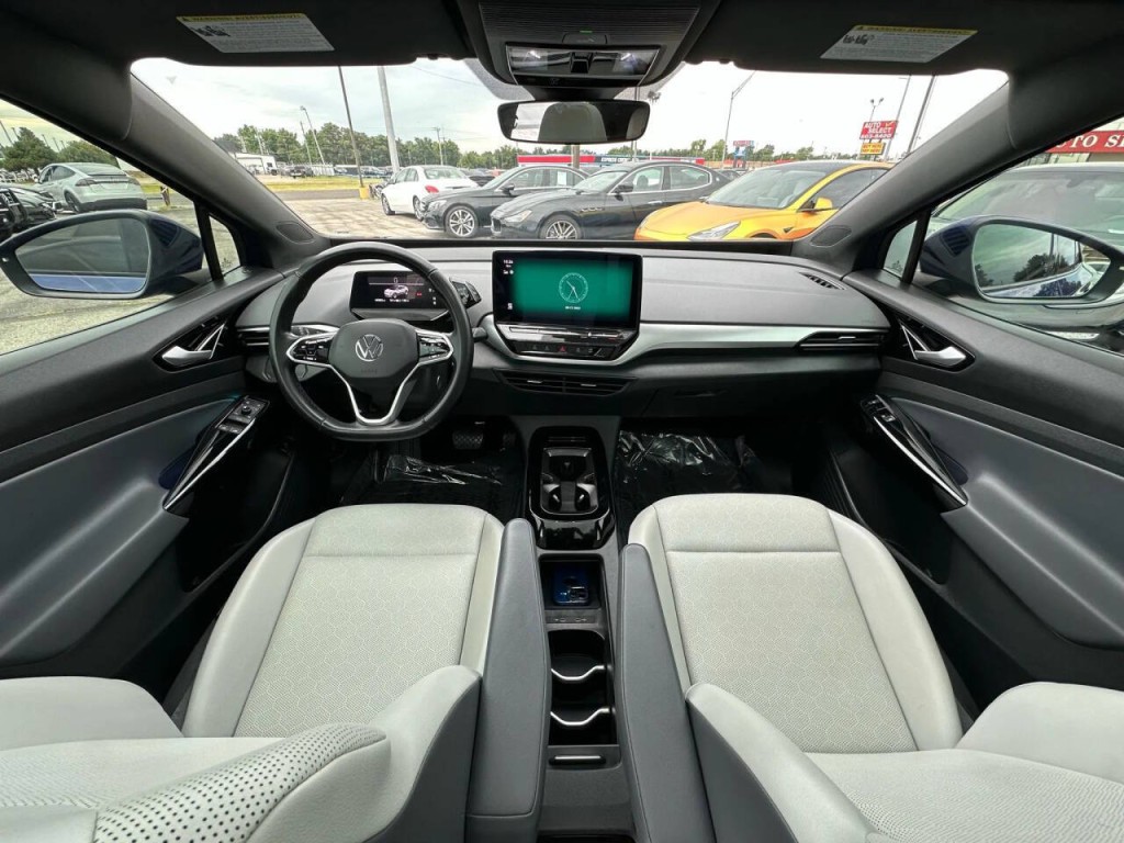 2021 Volkswagen Id.4 Image 2