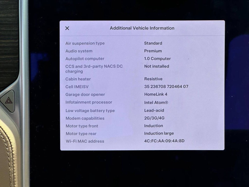 2016 Tesla Model X Image 19