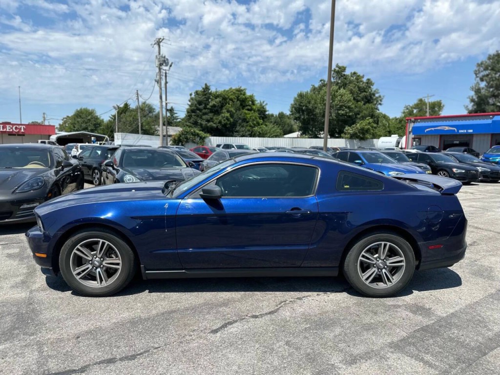 2011 Ford Mustang Image 8