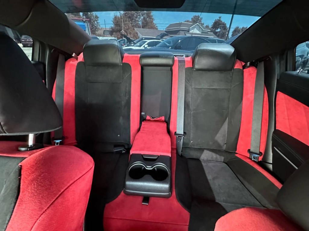 2020 Dodge Charger Image 17