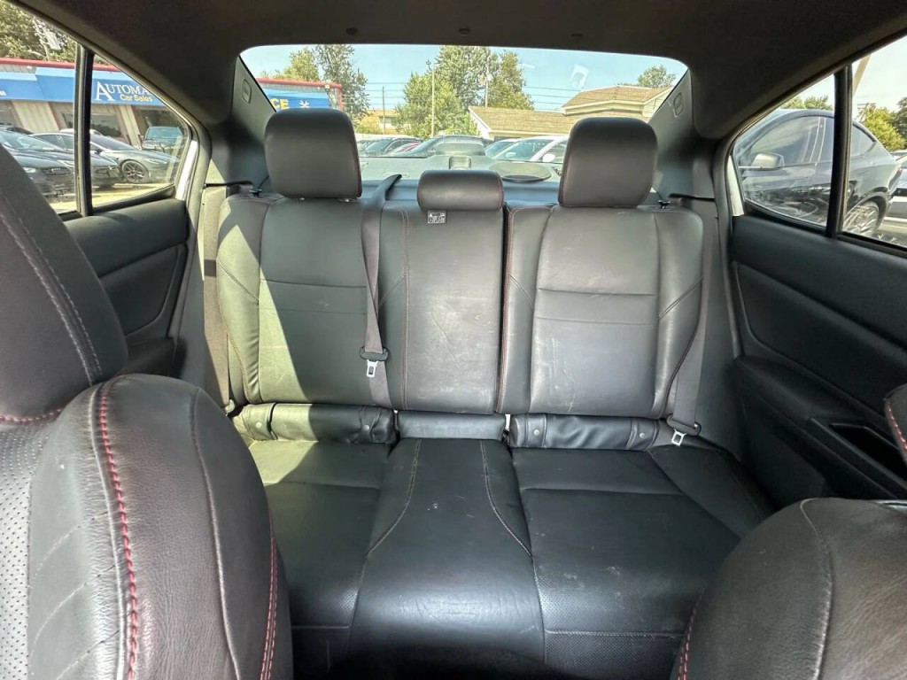 2015 Subaru WRX Image 16