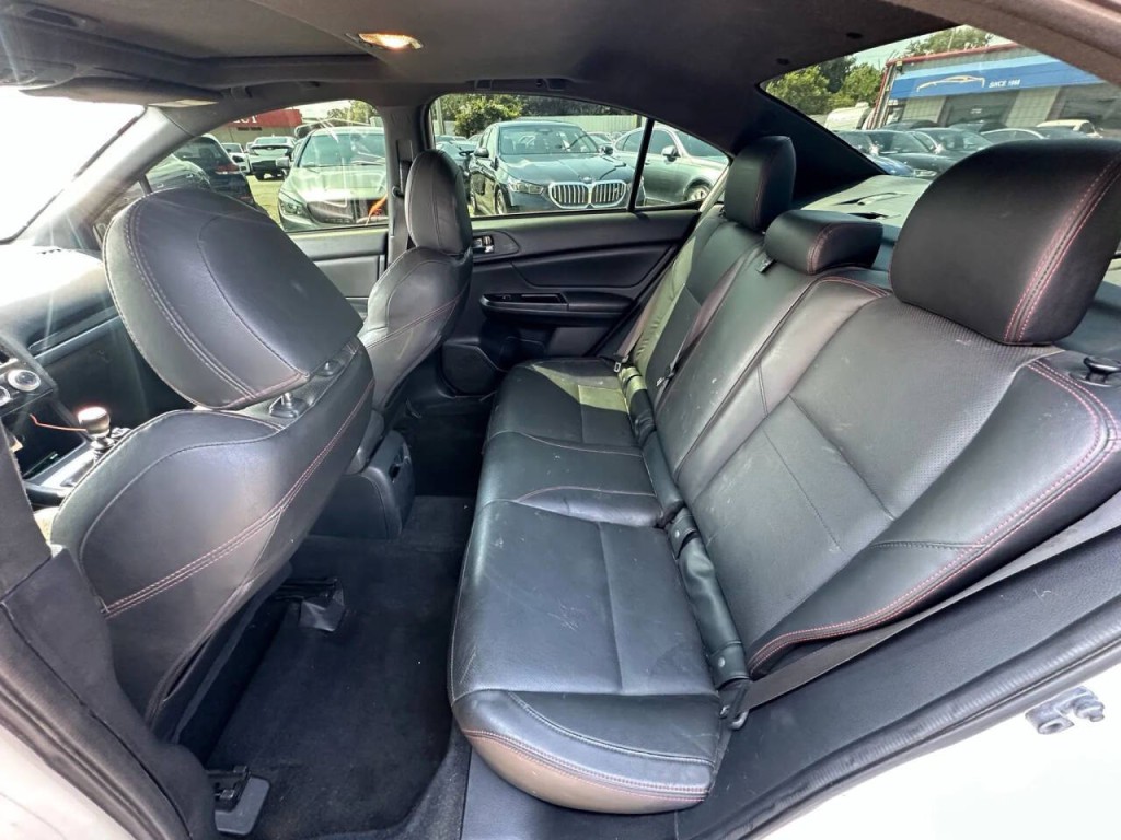 2015 Subaru WRX Image 17