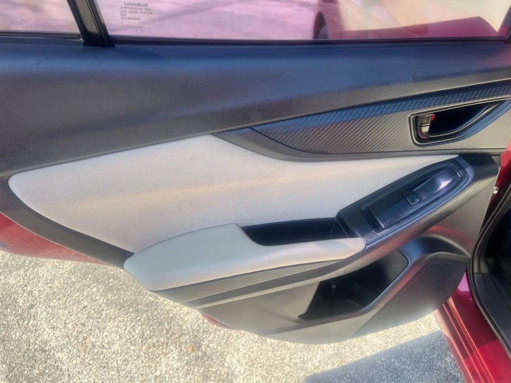 2018 Subaru Impreza Image 9
