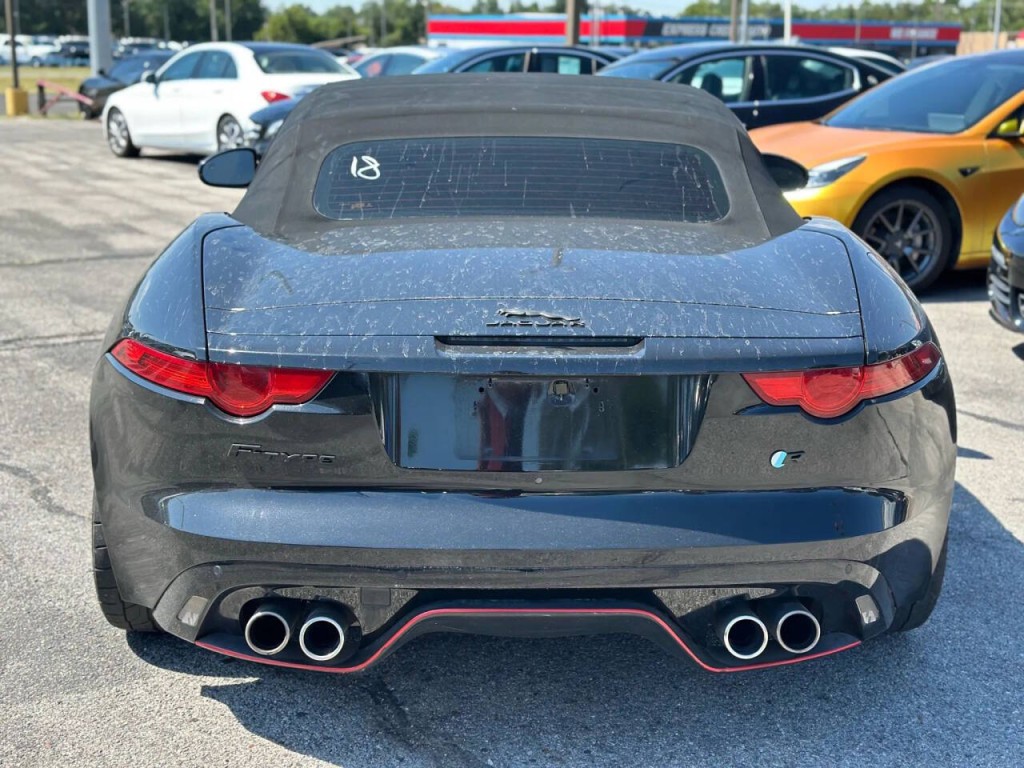 2014 Jaguar F-TYPE Image 12