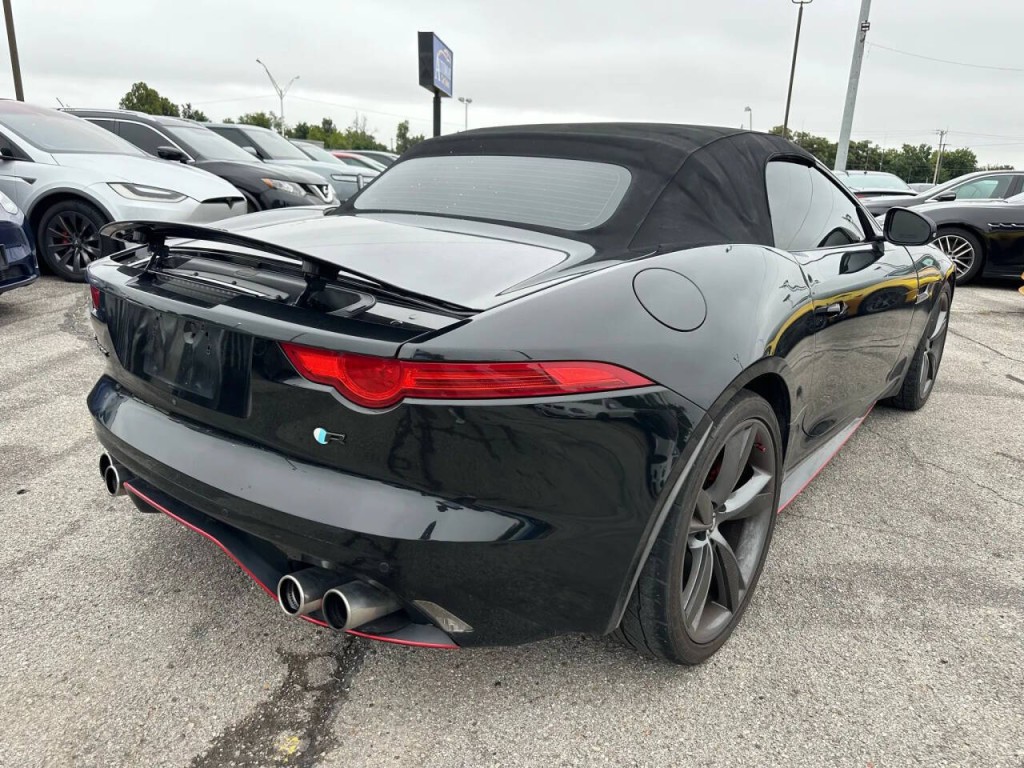 2014 Jaguar F-TYPE Image 43