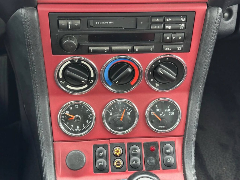 1998 BMW Z3 Image 28